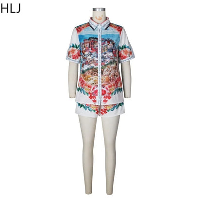 Female mannequin wearing a colorful two-piece summer outfit with printed short-sleeve shirt and matching shorts