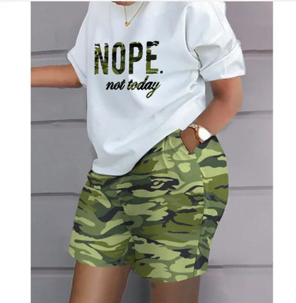 Ensemble Y2K femme - Guide de style été